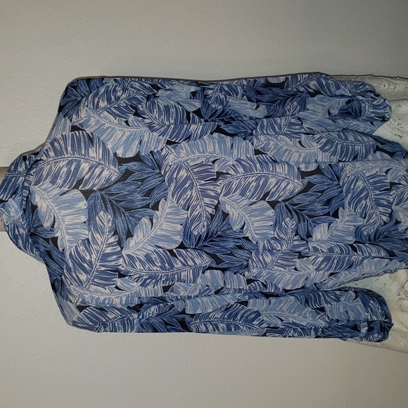 Anthropologie Eden & Eden button front long sleeve top - Picture 4 of 10